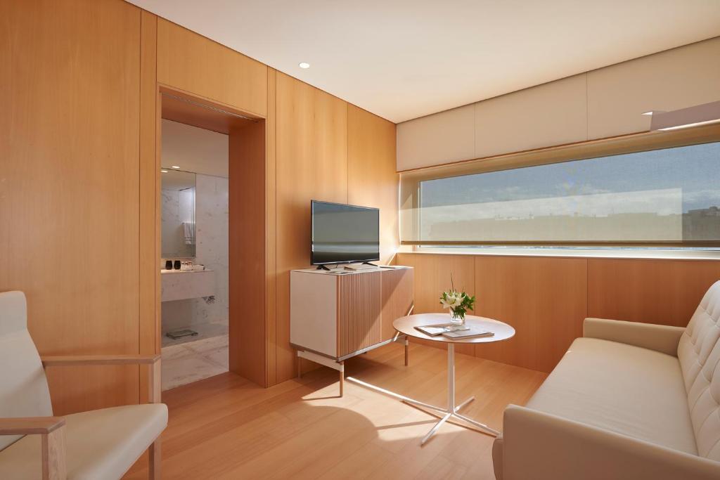 
Two Bedroom Suite
