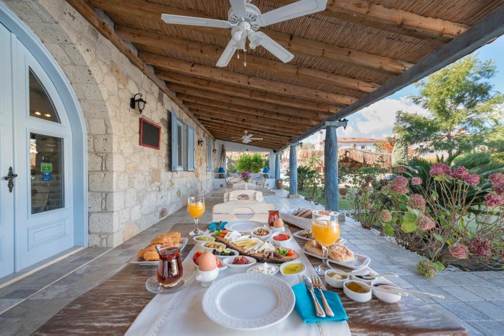Moy Hotel