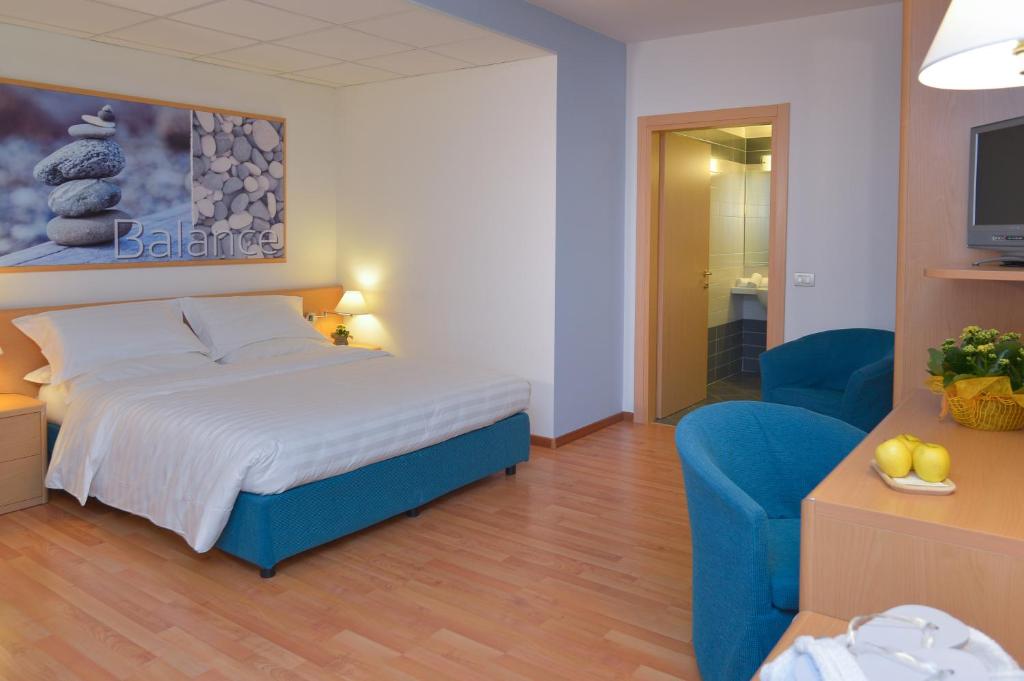Vital Hotel Flora - Suite Familiar Con Balcón