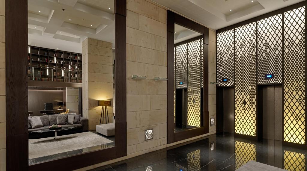 NJV Athens Plaza - Resim 32