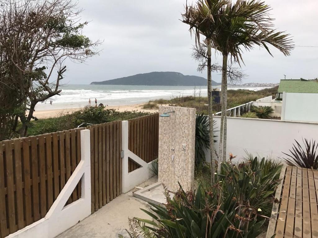  Apartamento Pé na Areia