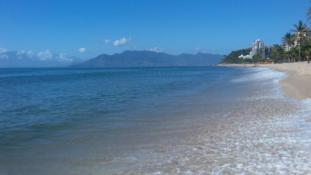 ชายหาดของเกสต์เฮาส์หรือชายหาดที่อยู่ใกล้ ๆ