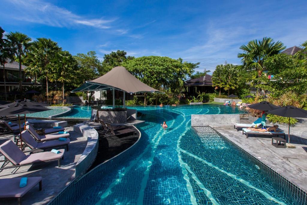 Bazén v ubytování Mandarava Resort and Spa, Karon Beach nebo v jeho okolí