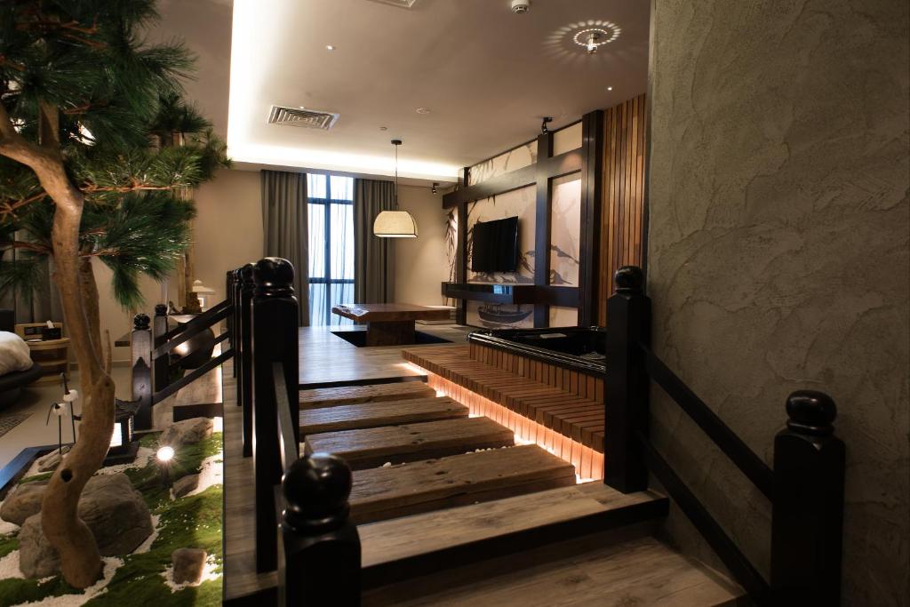 Vangohh Eminent Hotel & Spa - ZEN Suite