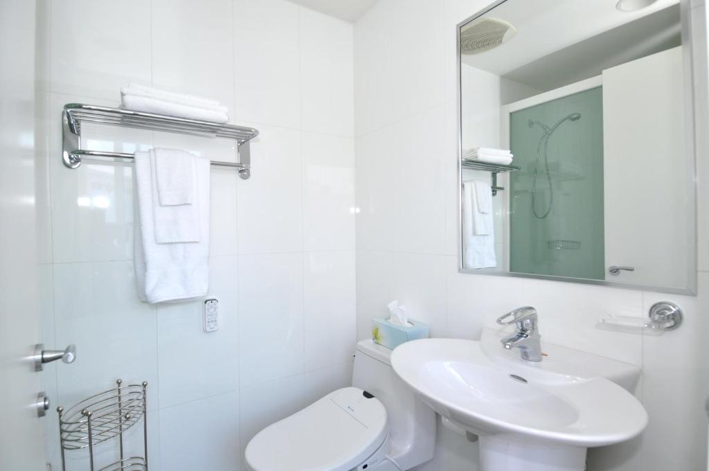 Yonge Suites Apart Hotel - Resim 31