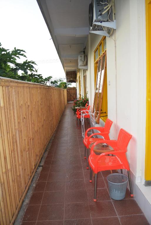 Balkón nebo terasa v ubytování Repag Wayan Canggu Hostel