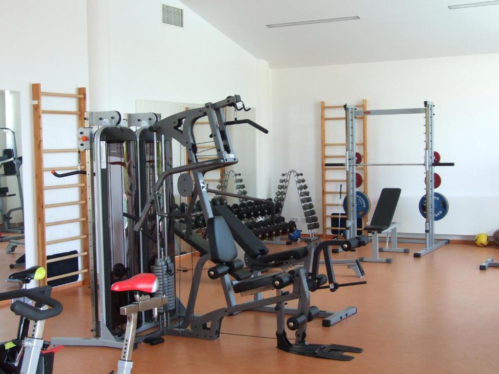 Fitness centrum a/nebo fitness zařízení v ubytování Hotel Beroun Golf Club