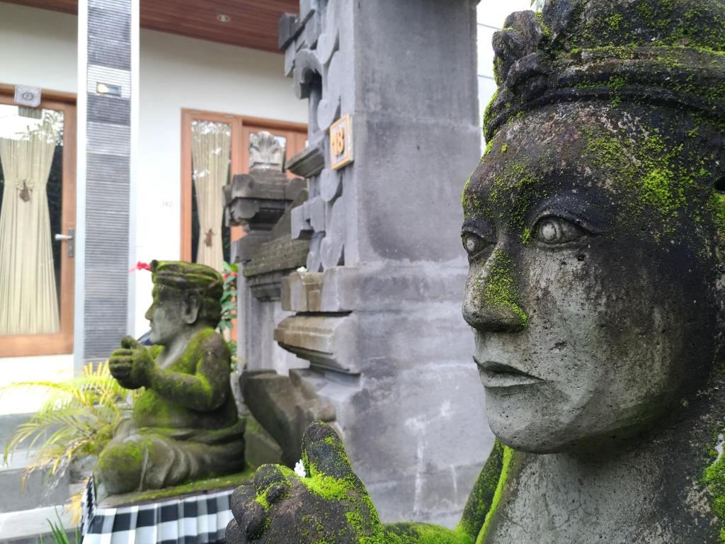 Zahrada ubytování Mekenyem House Ubud