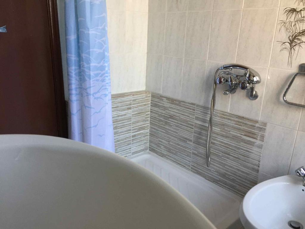 A bathroom at Da Duccio e Maria