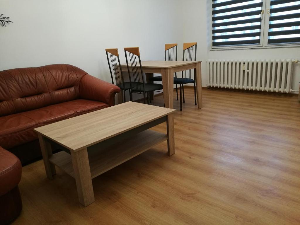 Posedenie v ubytovaní Mikołajki Apartamenty Rynek