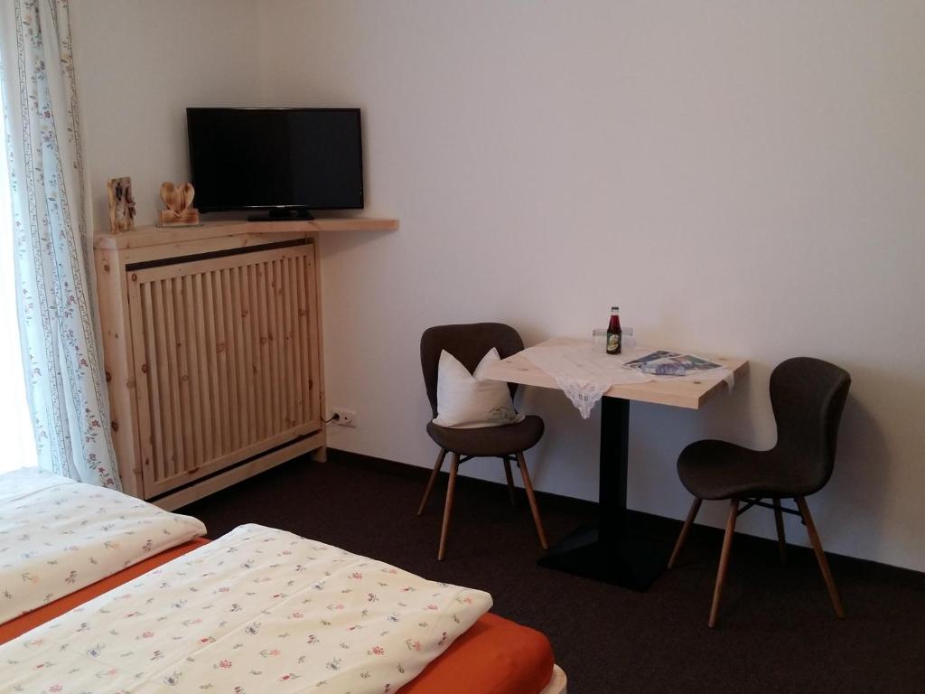 Gästehaus Pöppl - Tweepersoonskamer Met Balkon