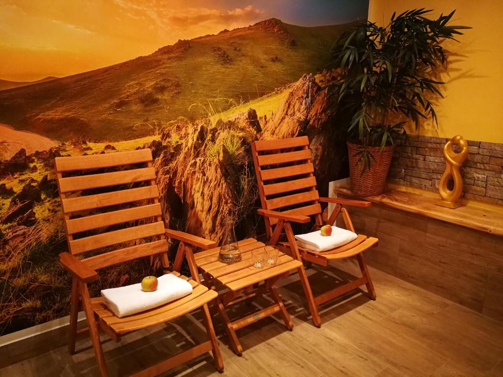 Nespecifikovaný výhled na hory nebo výhled na hory při pohledu z hotelu
