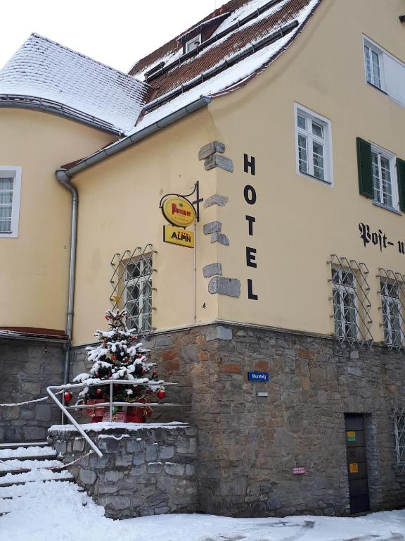 Budova, kde se hotel nachází