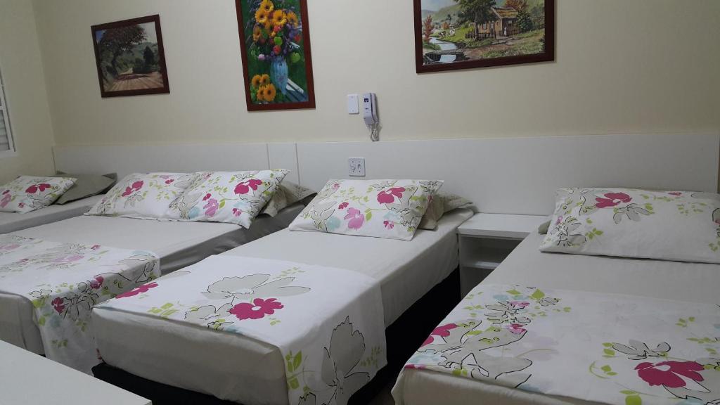  La Madre Hotel