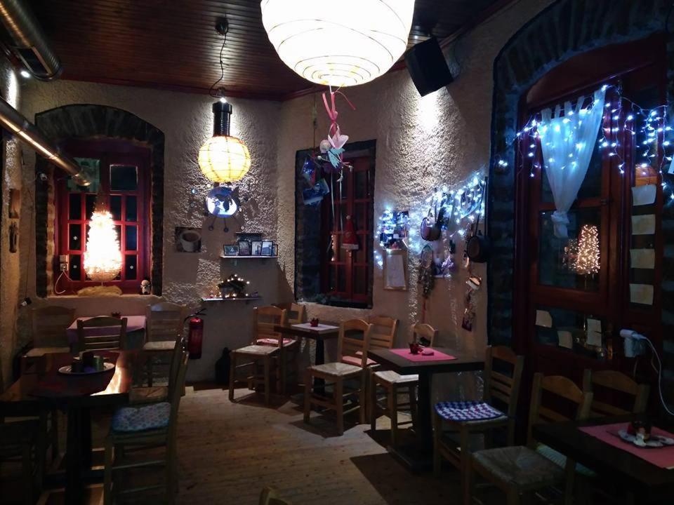 Fotografie z fotogalerie ubytování Ξενώνας questhouse Electra isari v destinaci Isaris