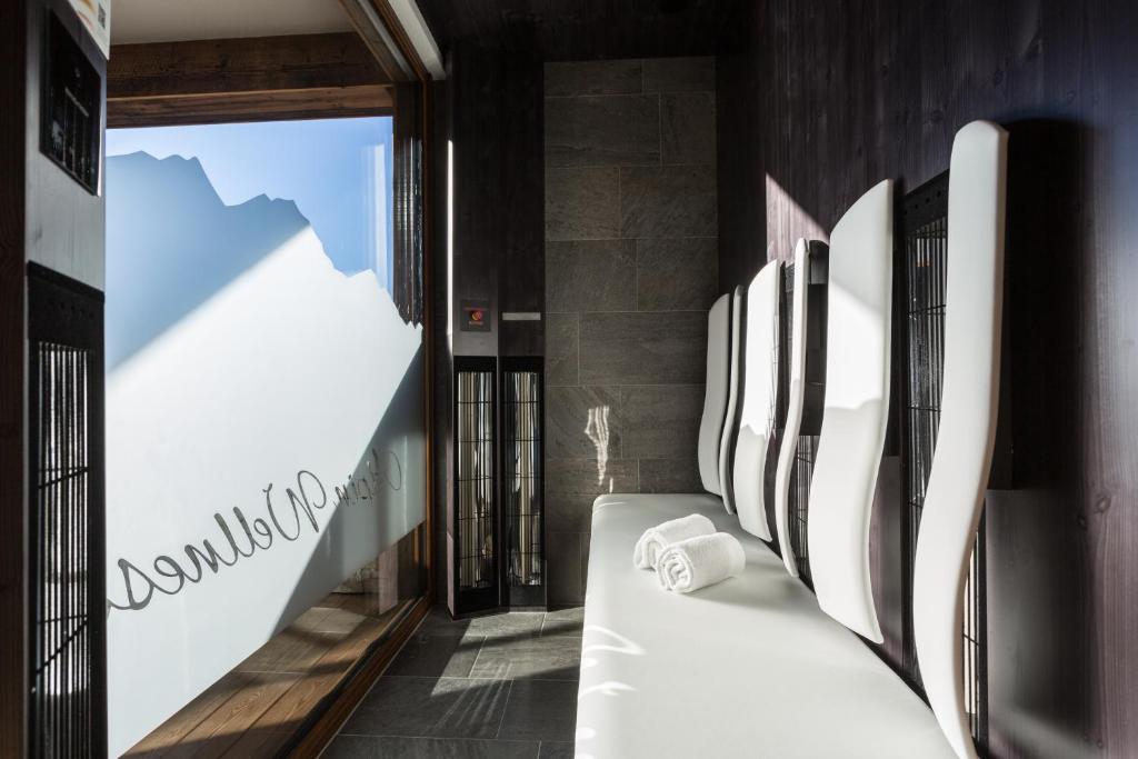 Posteľ alebo postele v izbe v ubytovaní NATURLODGE LADIS ehemals Alpenlodge Alexander inklusive Sommer Bergbahnticket