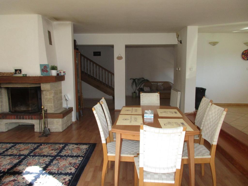 A seating area at Villa Cechy