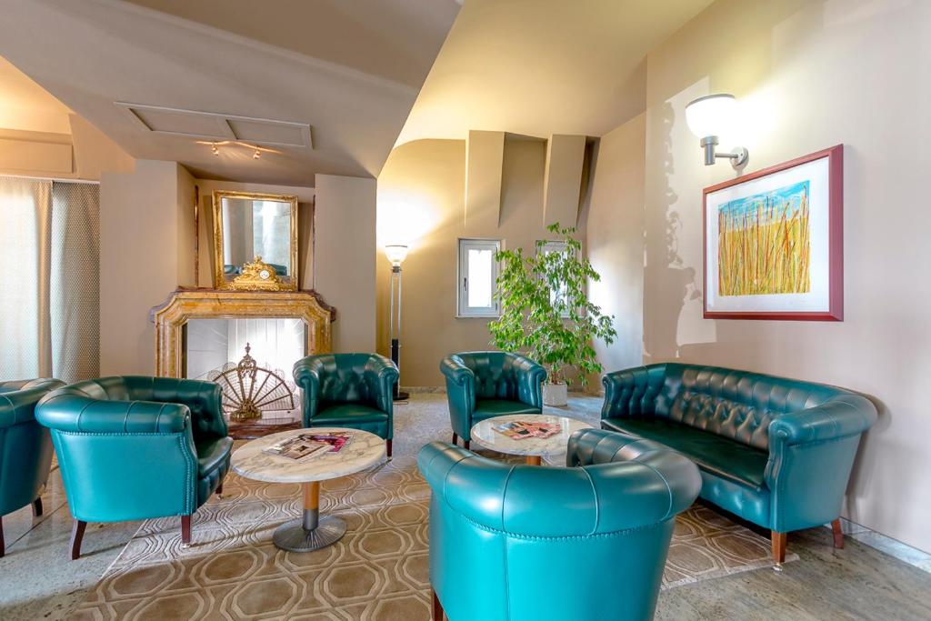 Hotel Sunflower - Resim 28