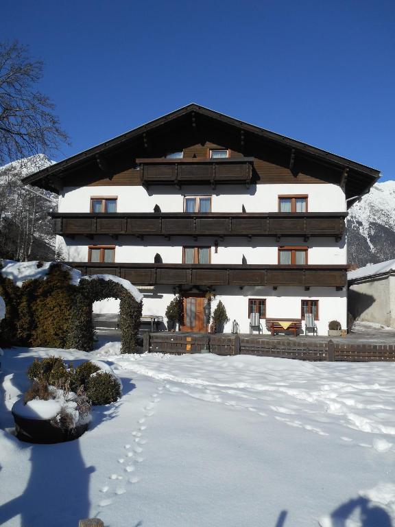 Pension Sonnenhof during the winter