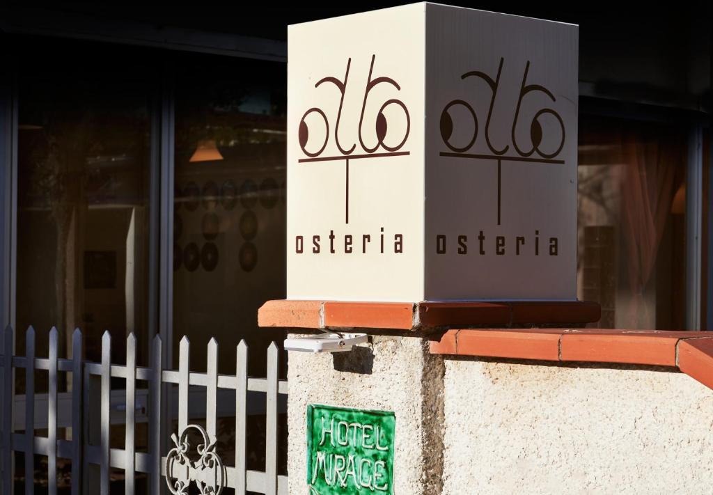 Certifikát, hodnocení, plakát nebo jiný dokument vystavený v ubytování Hotel Mirage