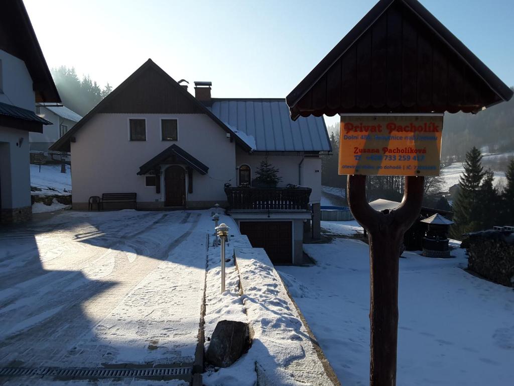 PRIVAT Pacholik
