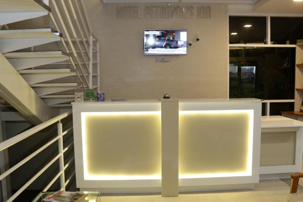  Hotel Petropolis Inn