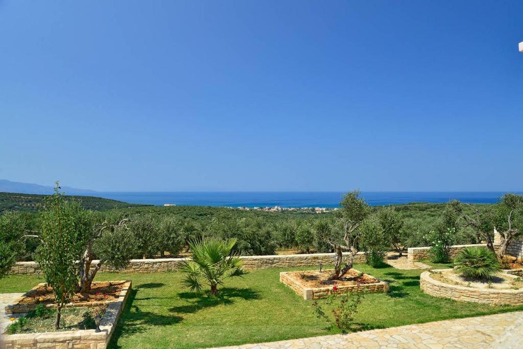 Zdjęcie z galerii obiektu Grecian Villas Chania w mieście Delimanolianá