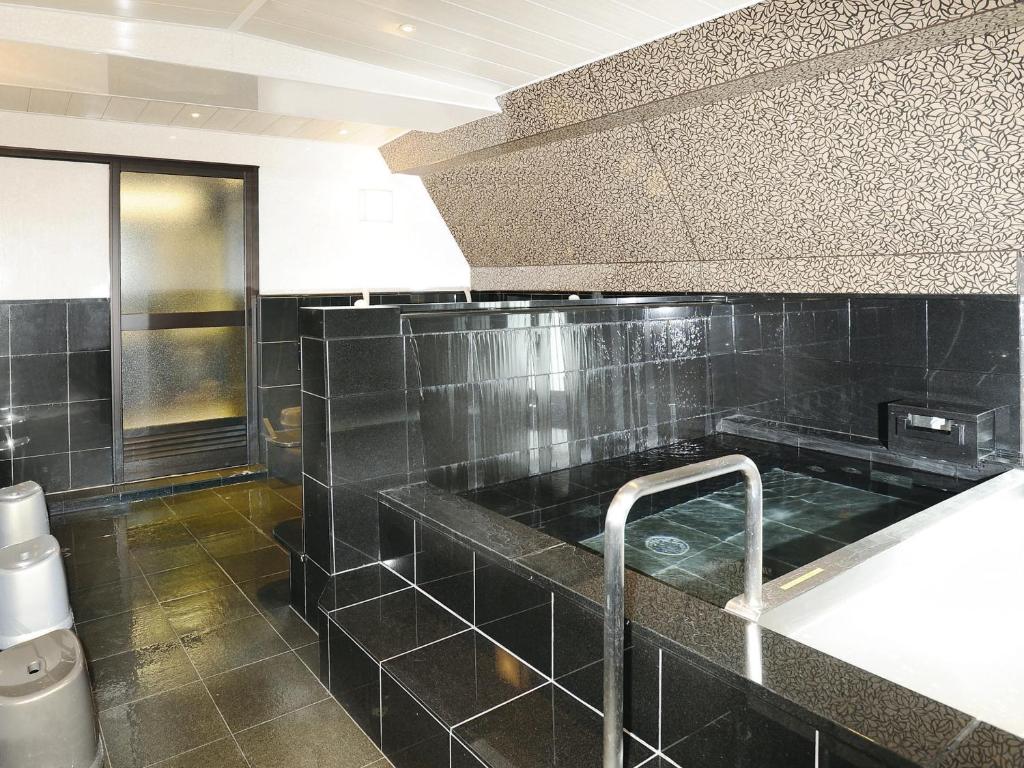 Koupelna v ubytování Satomo Ryokan