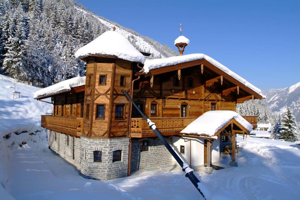 MONDI Schiefe Alm Gastein v zimě