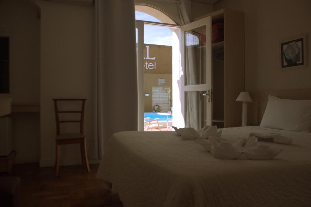  Crigial Hotel