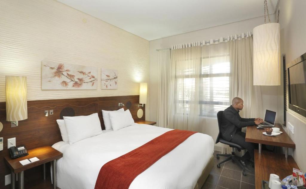 Peermont Metcourt at Umfolozi, Empangeni - Double Room