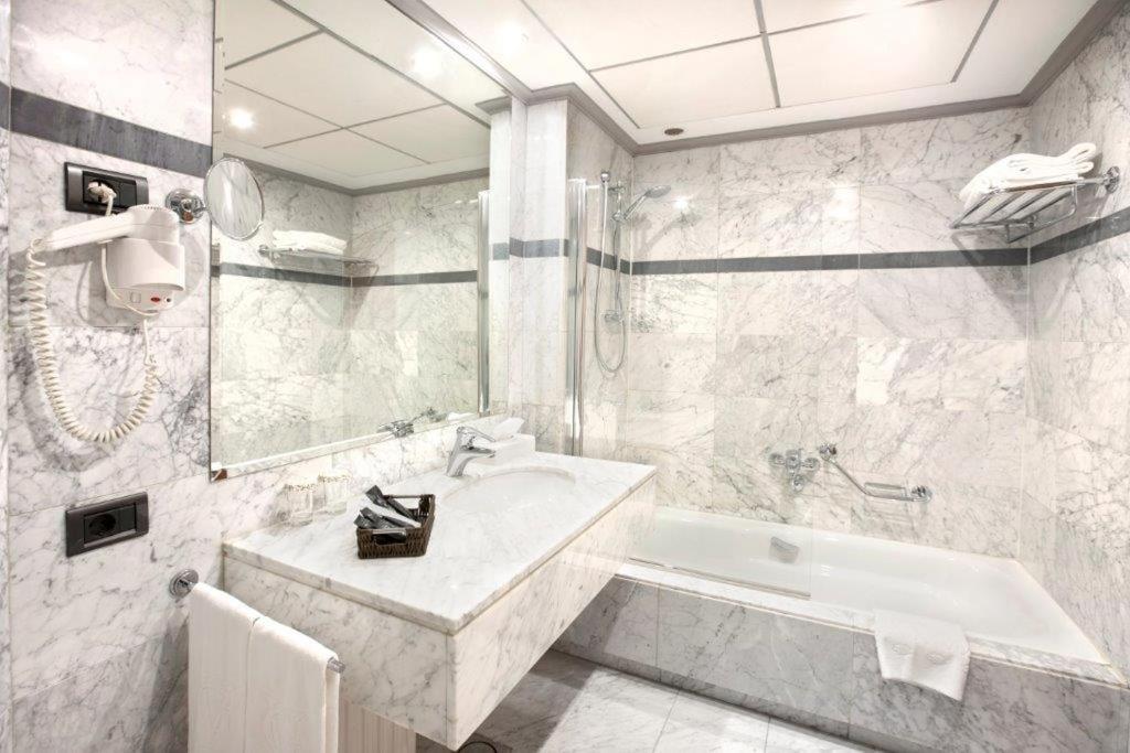 Hotel Gran Via - Habitación Individual
