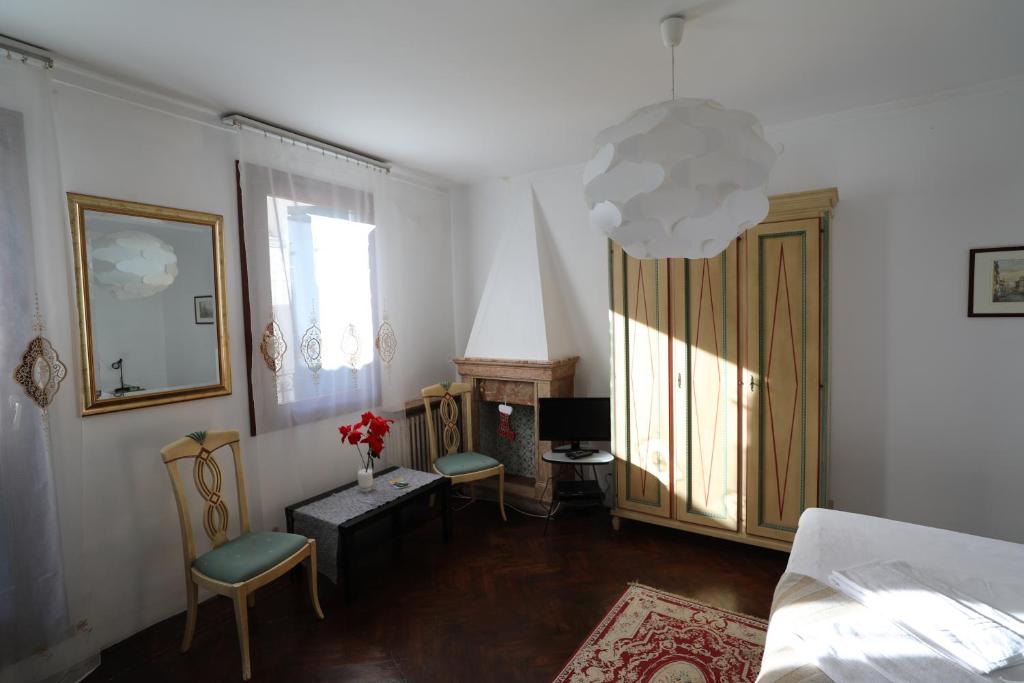 Кът за сядане в Lovely Apartment In Venice