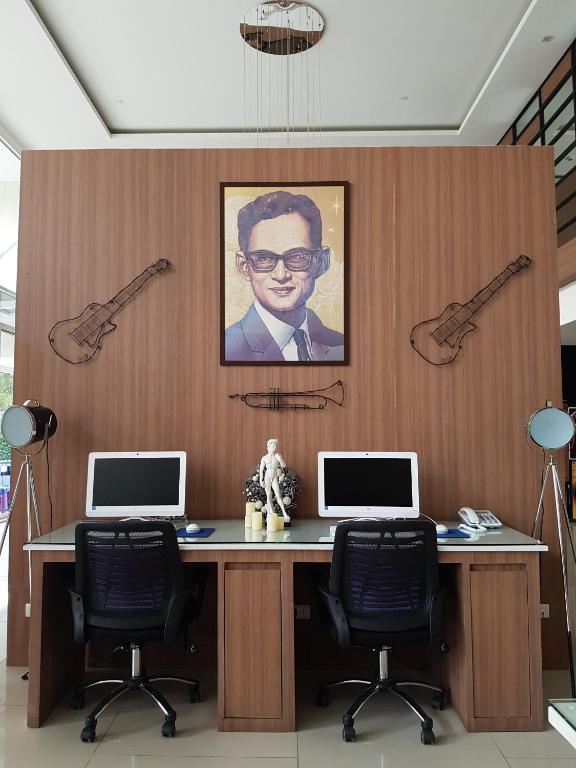 The Whisper Hotel - Resim 28