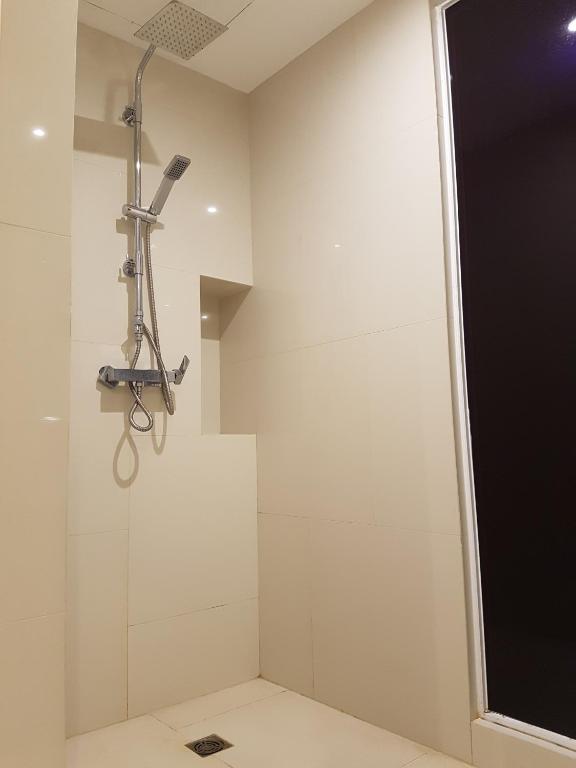 The Whisper Hotel - Resim 24