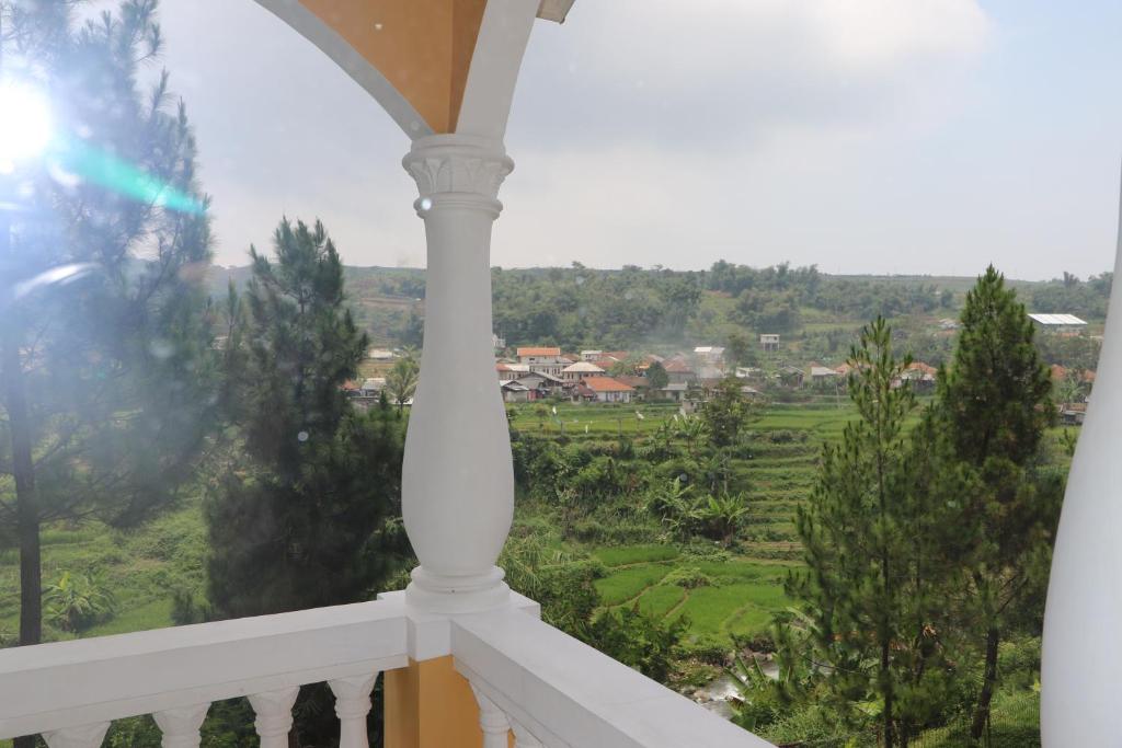 Balkón nebo terasa v ubytování Diyar Villas Puncak NB3/3