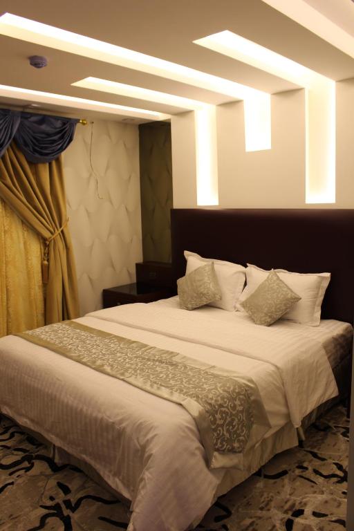 Sama Hotel - Deluxe Three-Bedroom Apartment