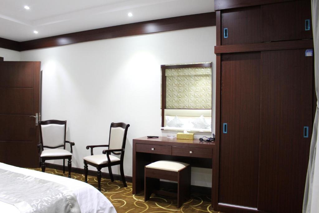 Sama Hotel - Deluxe Double Room (2 Adults + 1 Child)