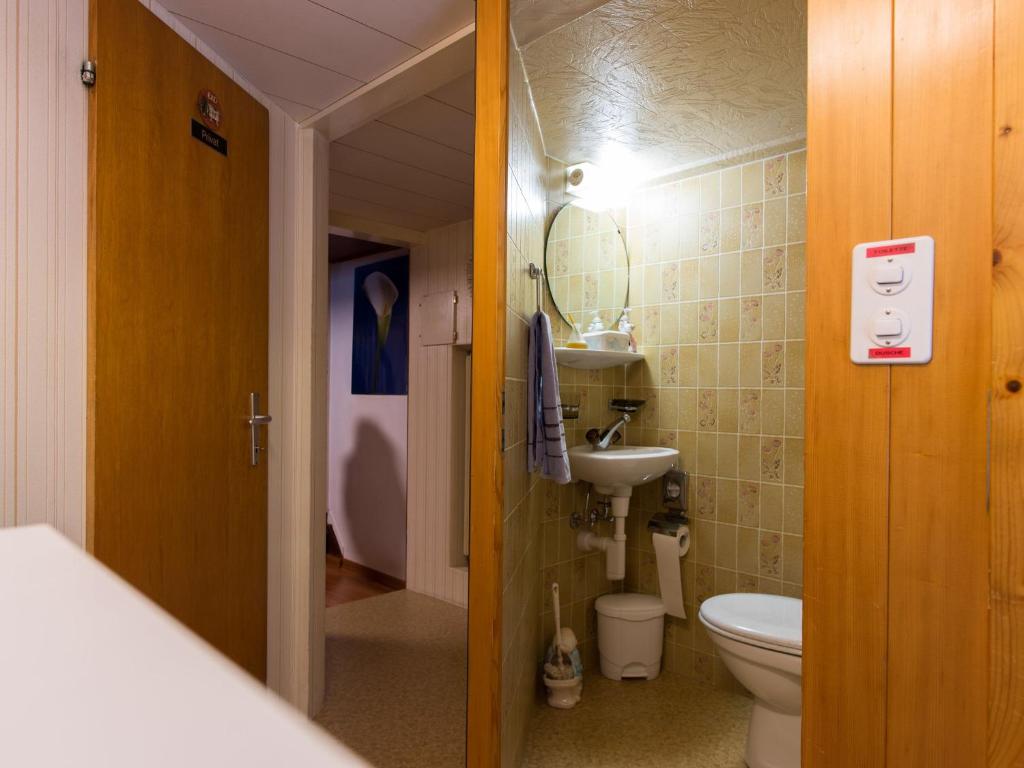 Koupelna v ubytování Gasthaus Pension zum Turm