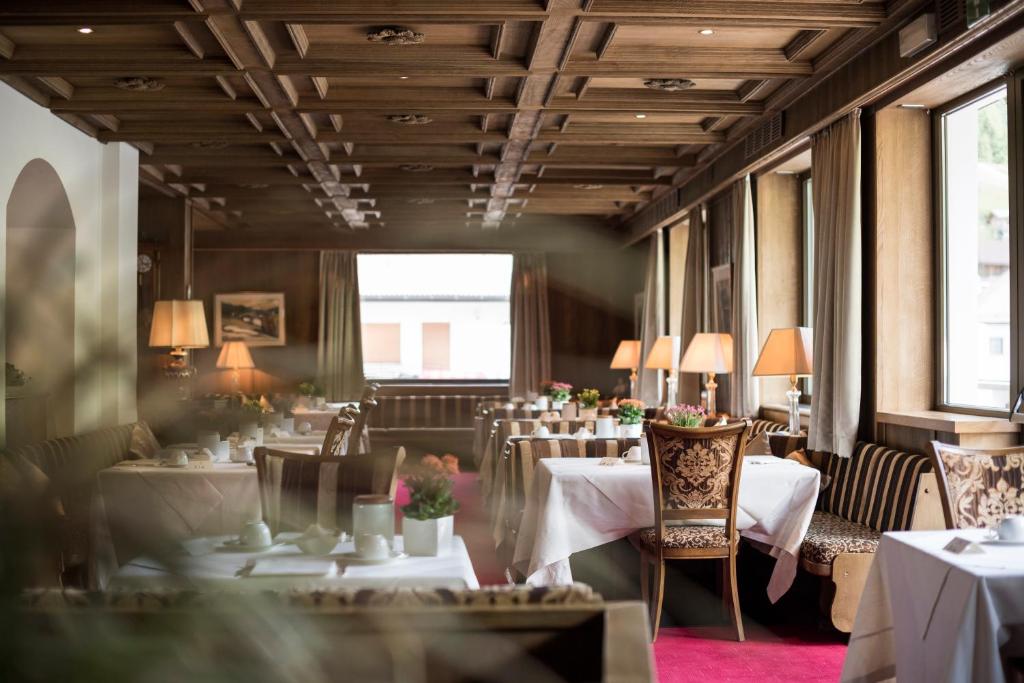 Restaurace v ubytování Hotel Aaritz