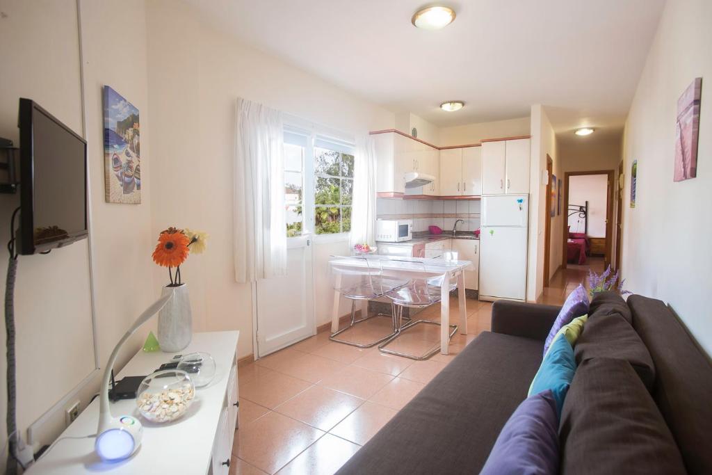 Kuchyňa alebo kuchynka v ubytovaní Apartamento con ascensor en primera línea
