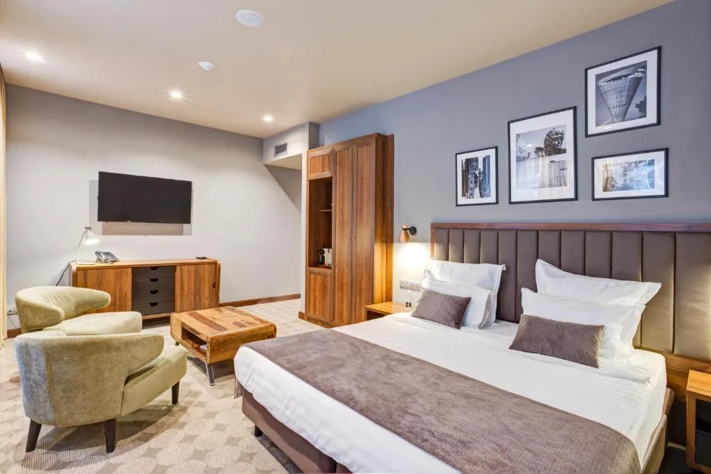 V Hotel Sadovaya, Moscova, Rusia