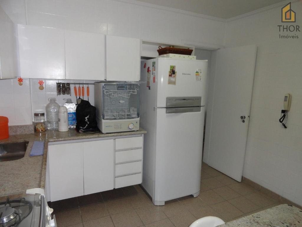  Apartamento 3 dorms para 7 pessoas Guarujá- Praia da Enseada