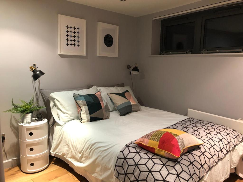 Articles about Industrial+luxury+penthouse+loft on Dwell.com