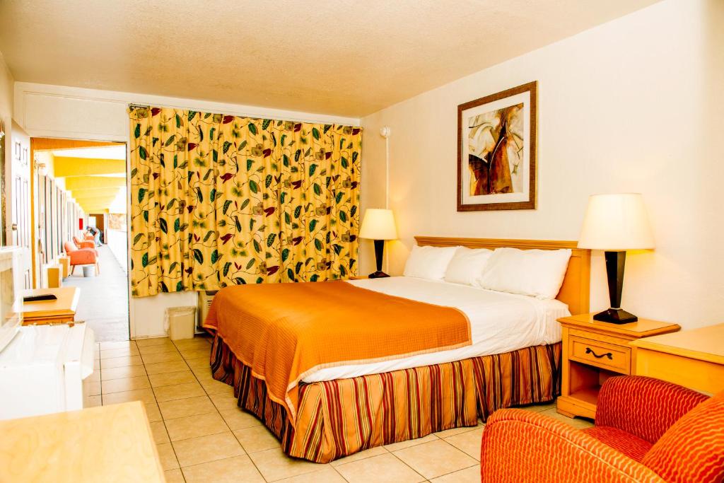 Lakeview Motel photo