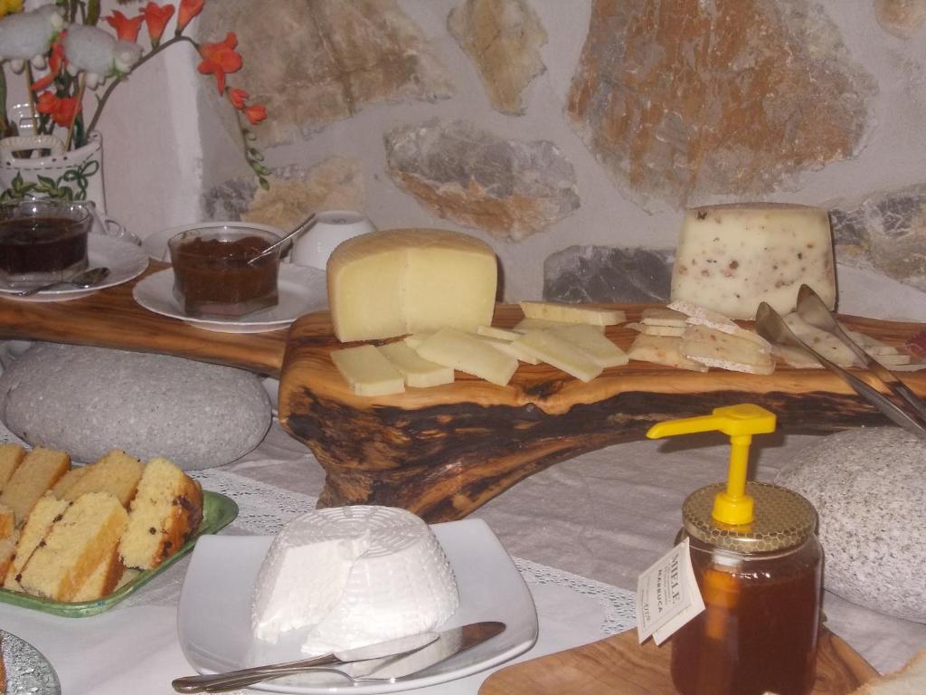 Jedzenie w gospodarstwie agroturystycznym lub w pobliżu