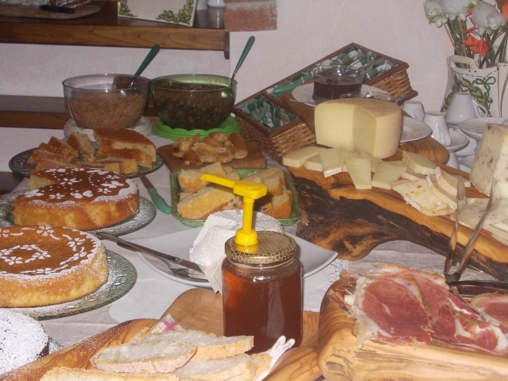 Jedzenie w gospodarstwie agroturystycznym lub w pobliżu