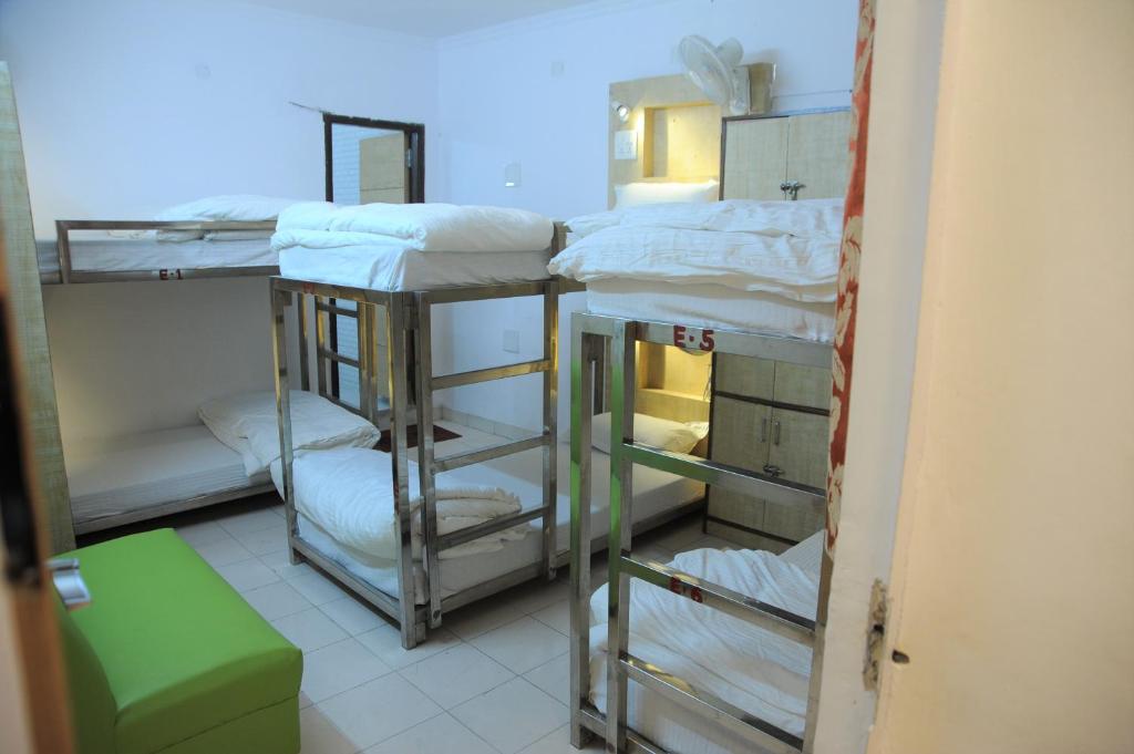 Postel nebo postele na pokoji v ubytování Hotel Delhi Fantastic near New Delhi Train Station