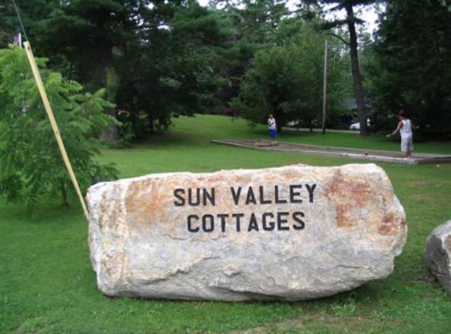 Gallery image of Sun Valley Cottages in Weirs Beach