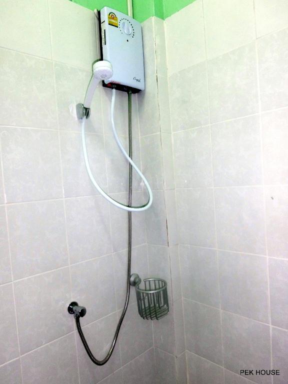 Koupelna v ubytování Pek House